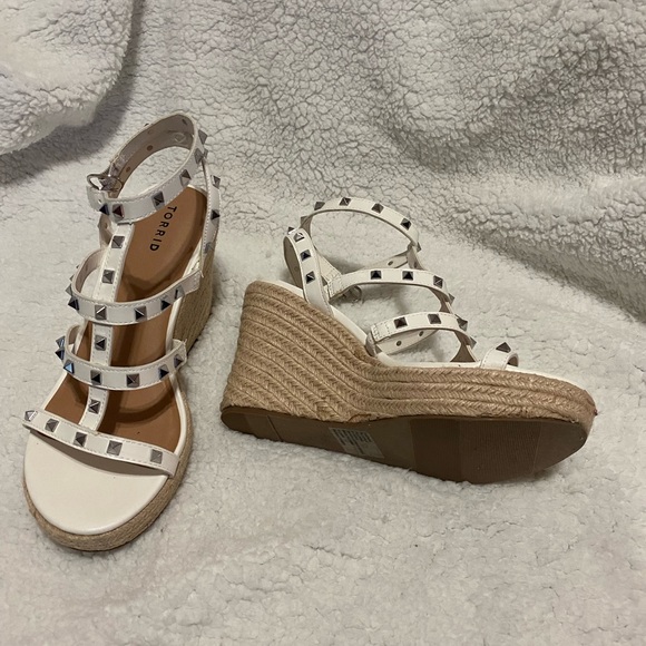 New Torrid wedges - Picture 2 of 4